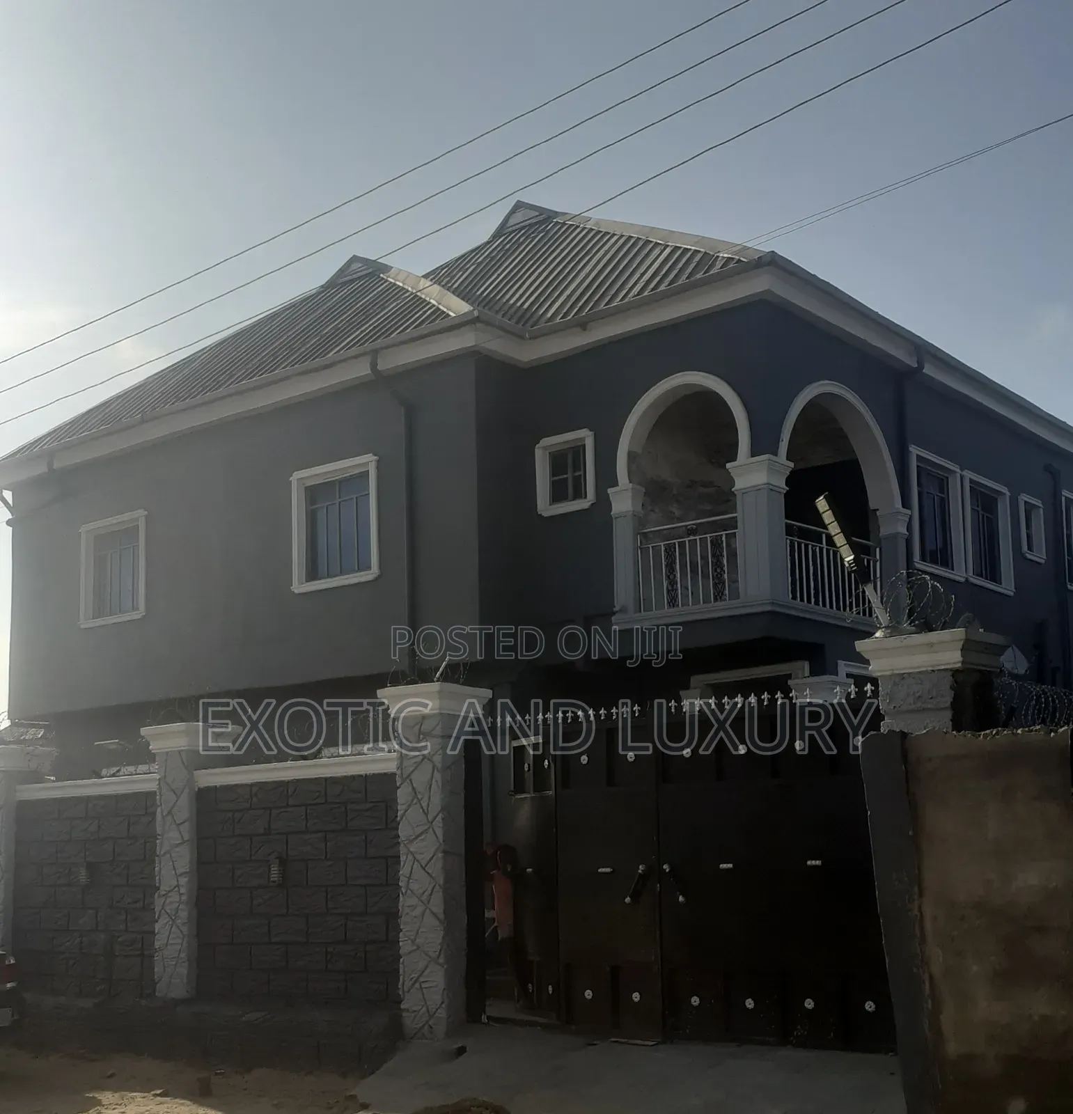 Mini Flat in Fadeyi for rent