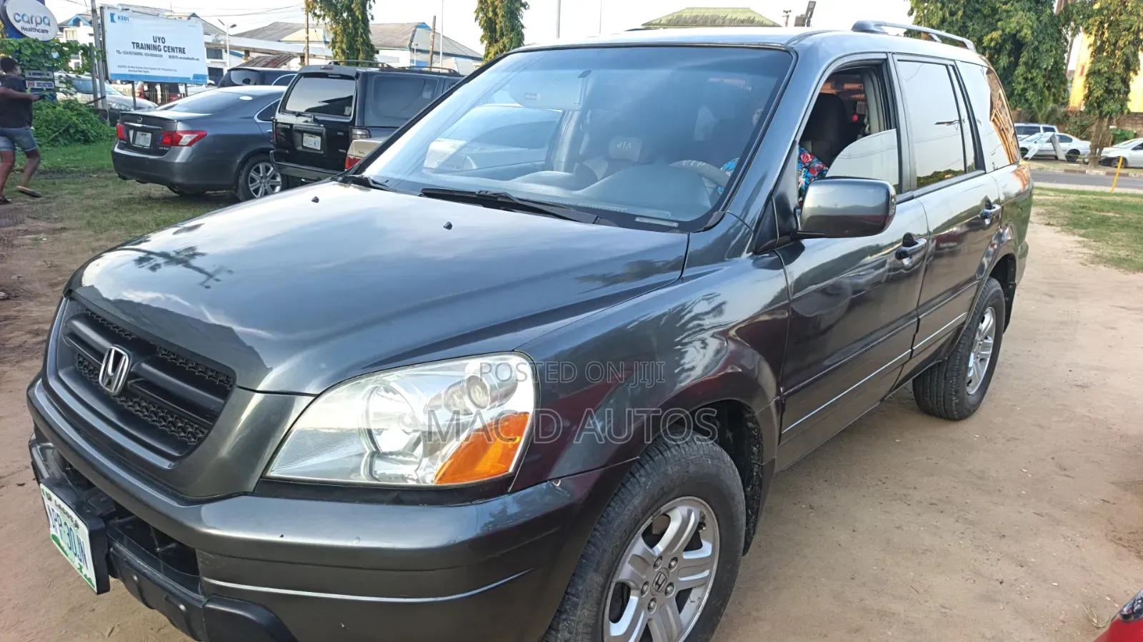 Honda Pilot 2004 Blue