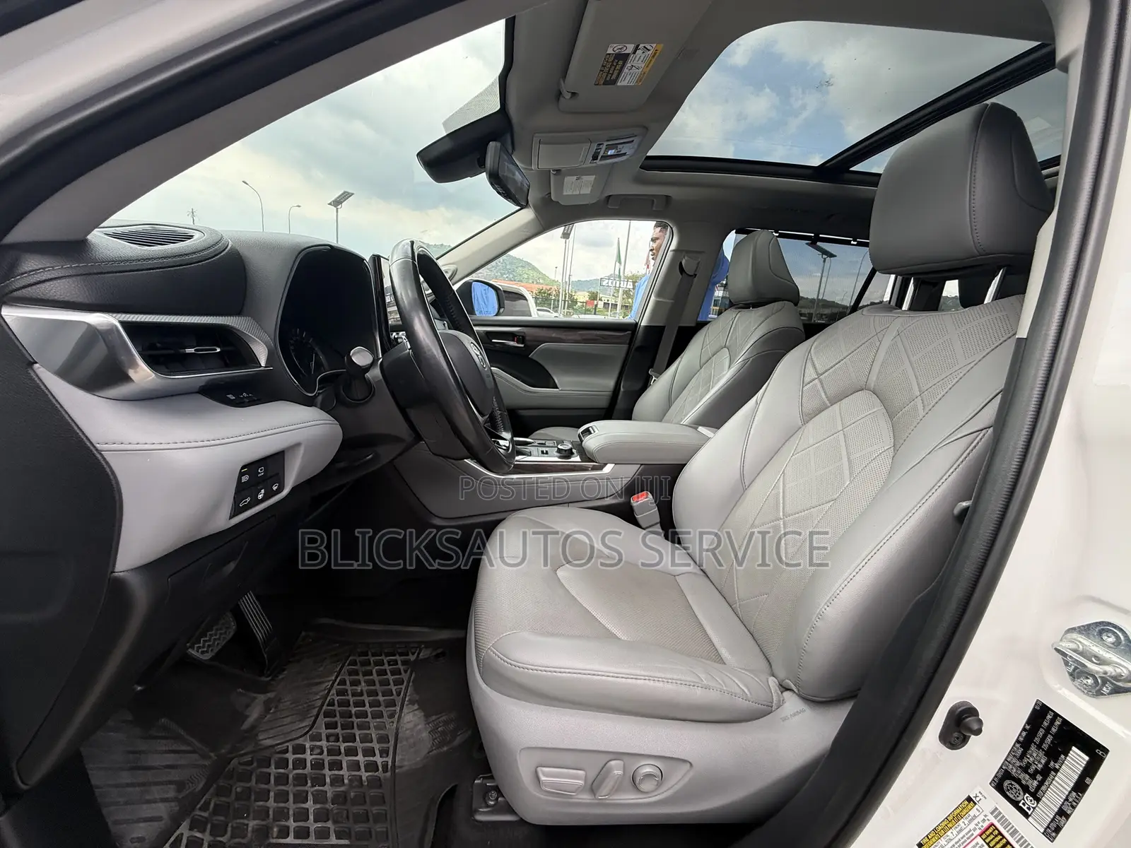 Toyota Highlander Platinum 2022 White