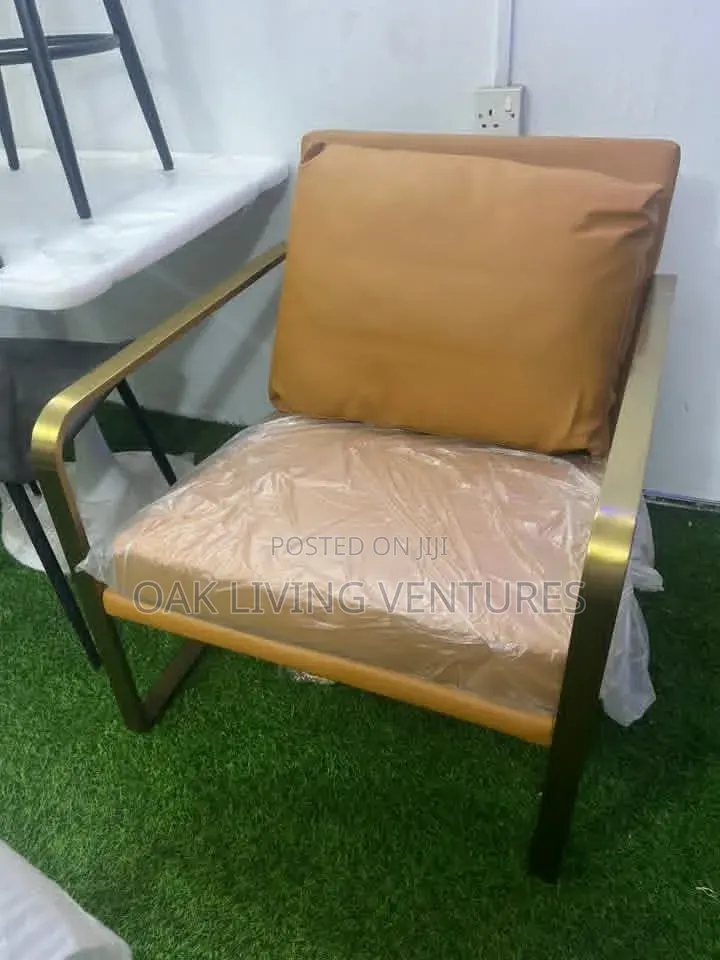 Lobby Chair / Lounge Chair