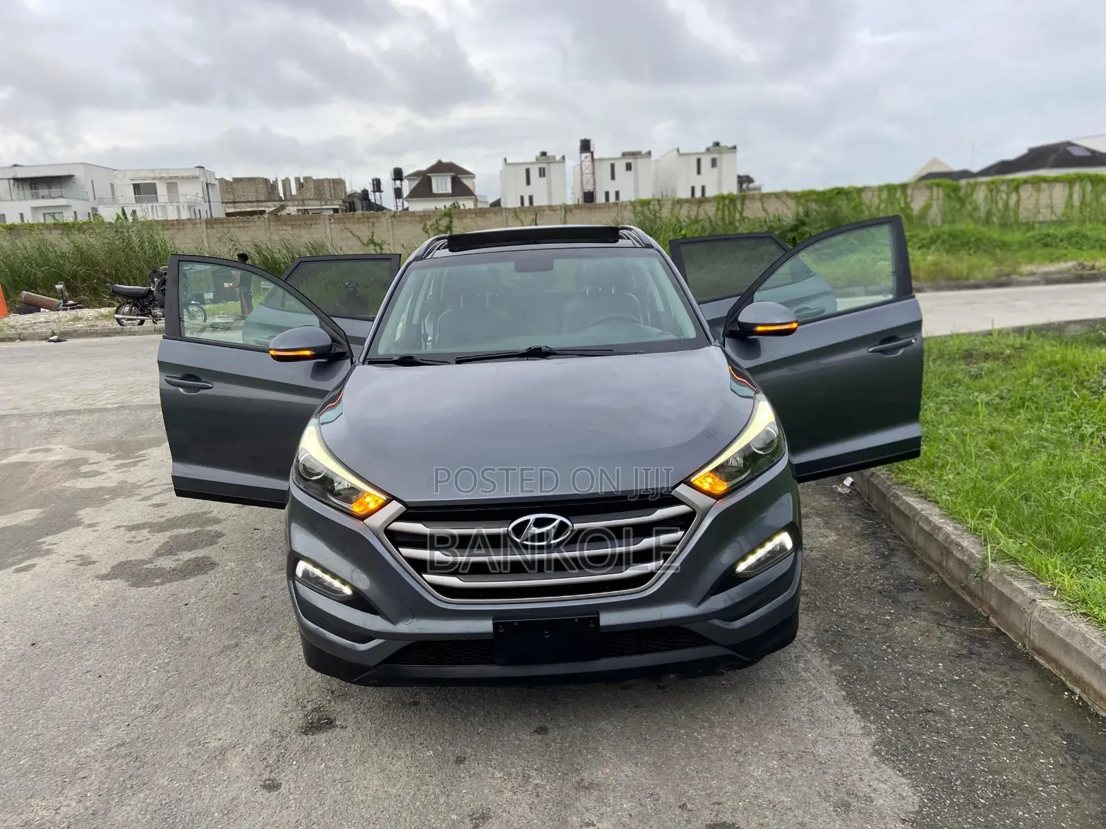 Hyundai Tucson SE Plus AWD 2017 Gray