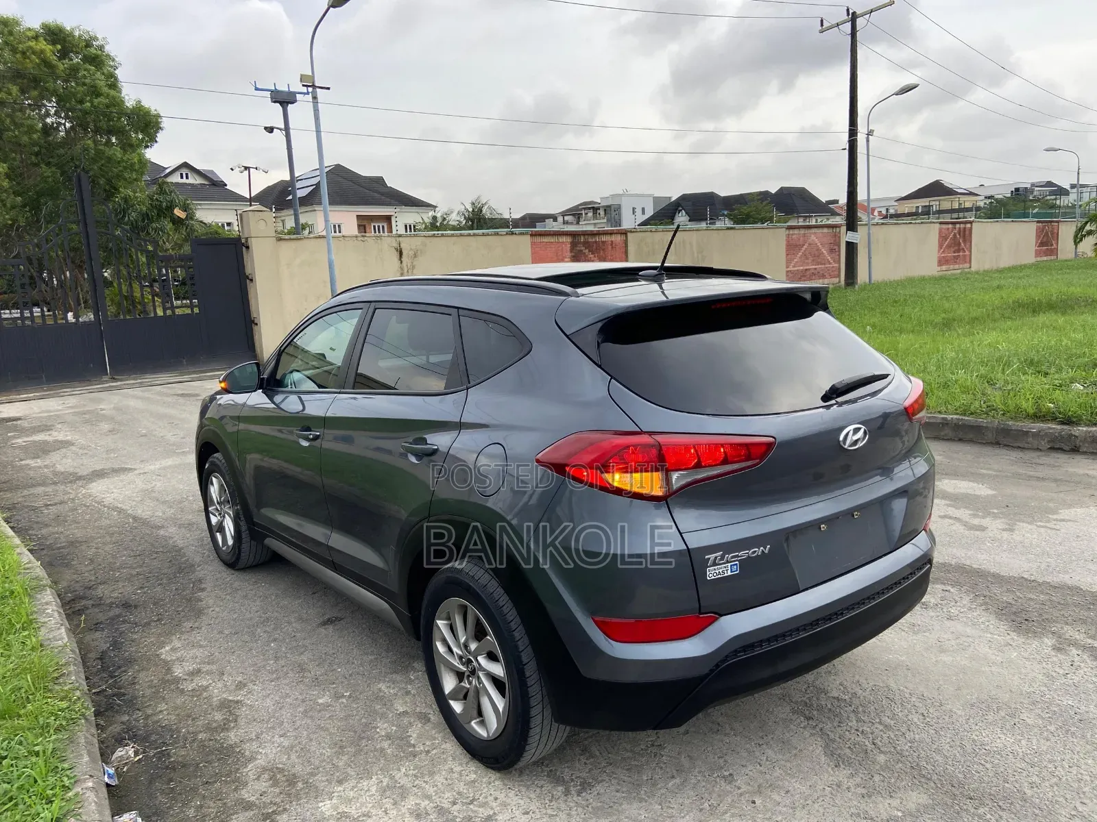 Hyundai Tucson SE Plus AWD 2017 Gray
