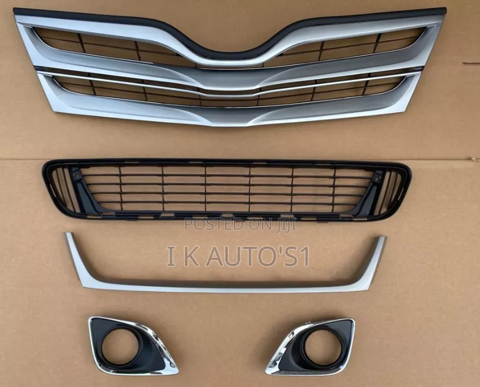 Complete Up and Down Front Gill With Foglamp Cover Venza 2015