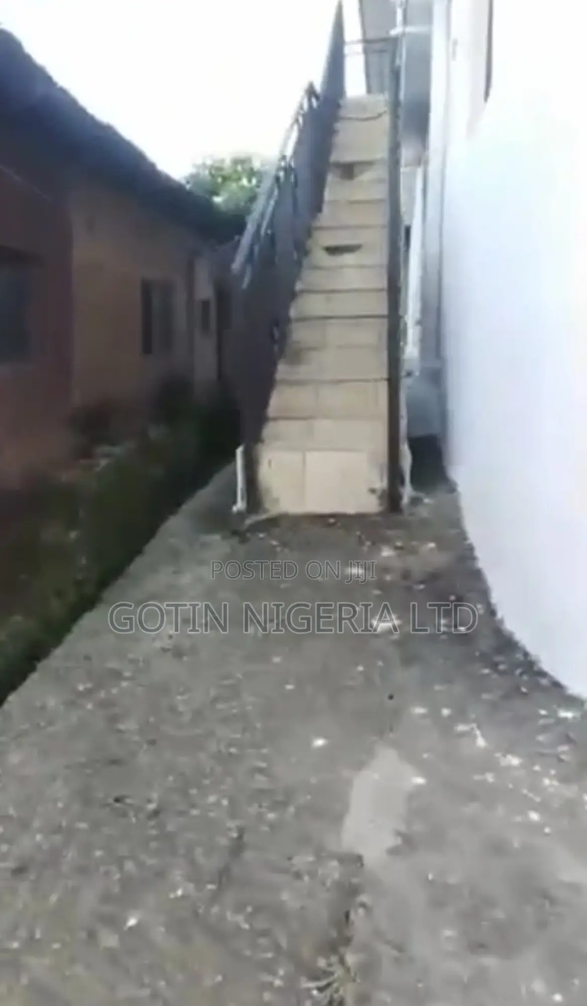 4bdrm Block of Flats in Gotin Nigeria Ltd, Benin City for sale