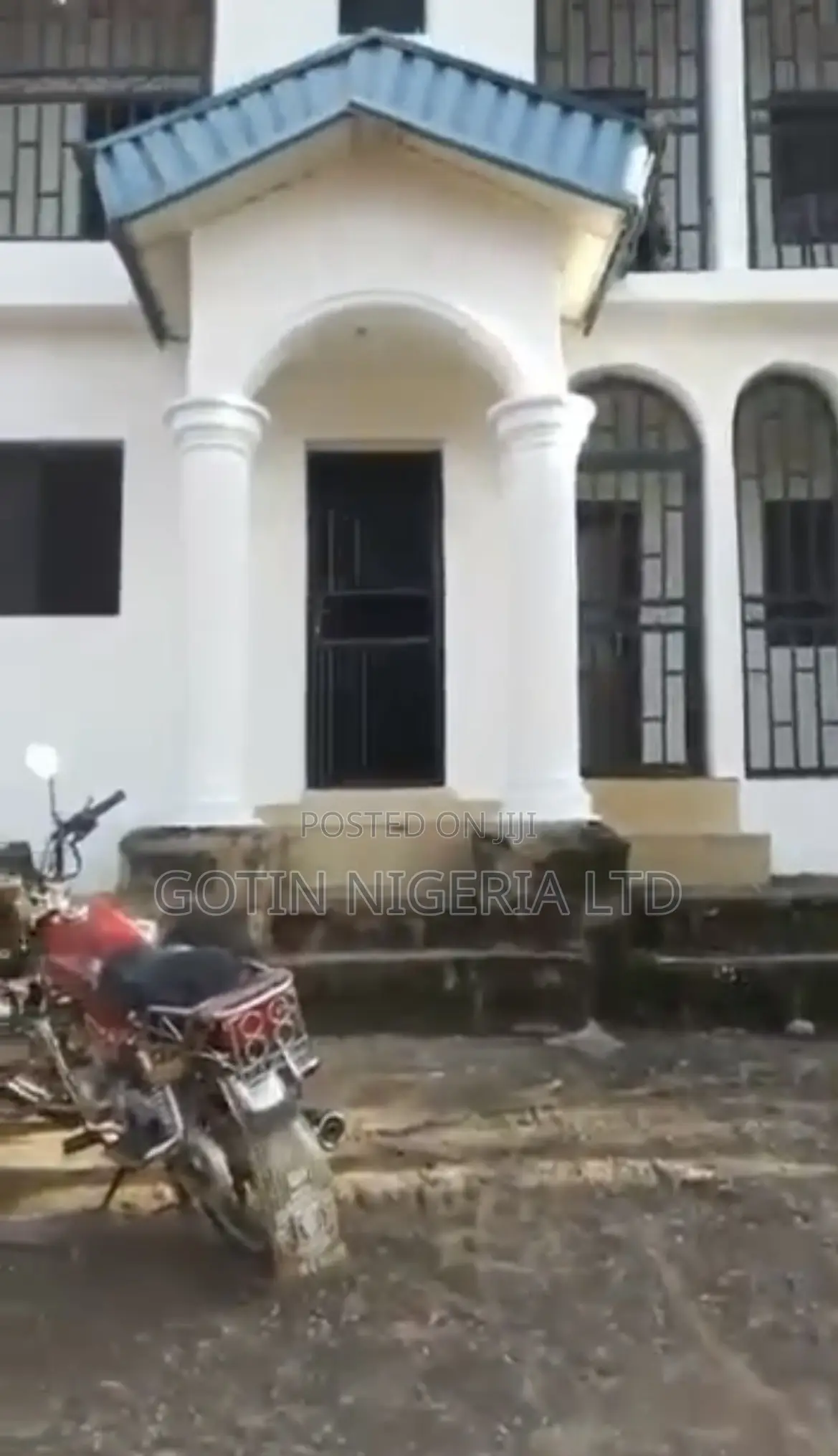 4bdrm Block of Flats in Gotin Nigeria Ltd, Benin City for sale