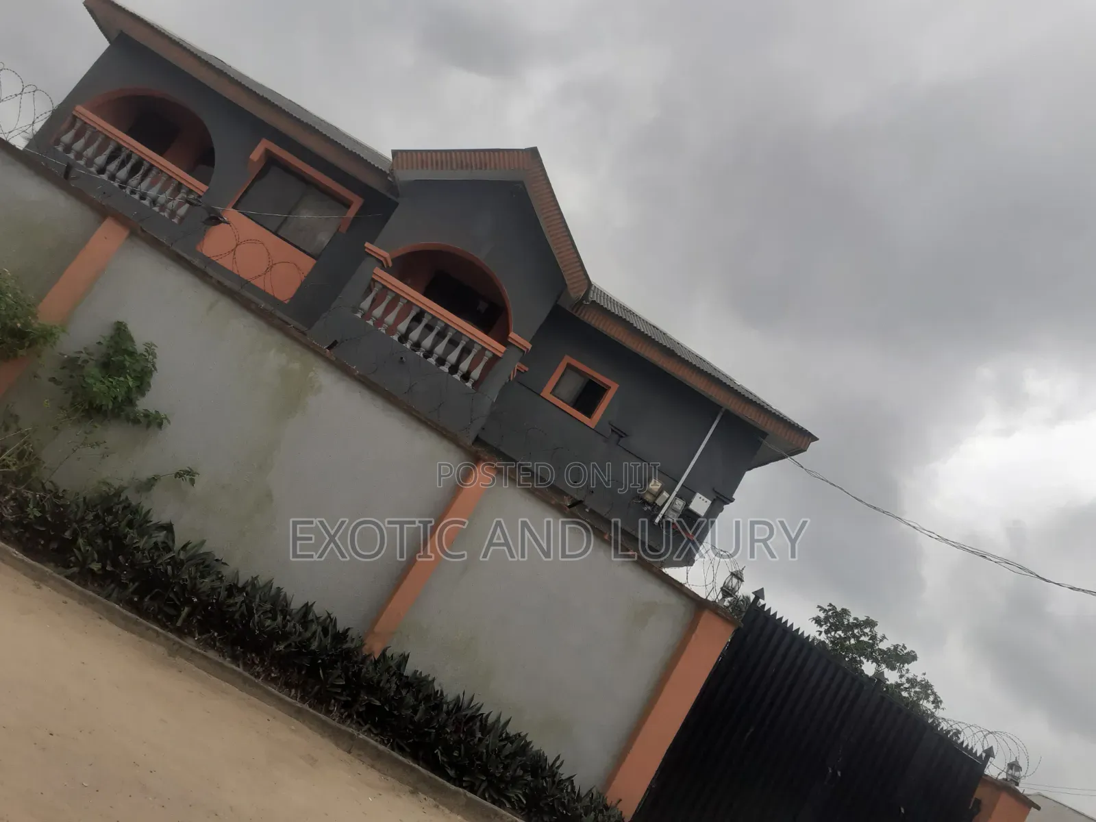 Studio Apartment in Bariga / Shomolu for rent