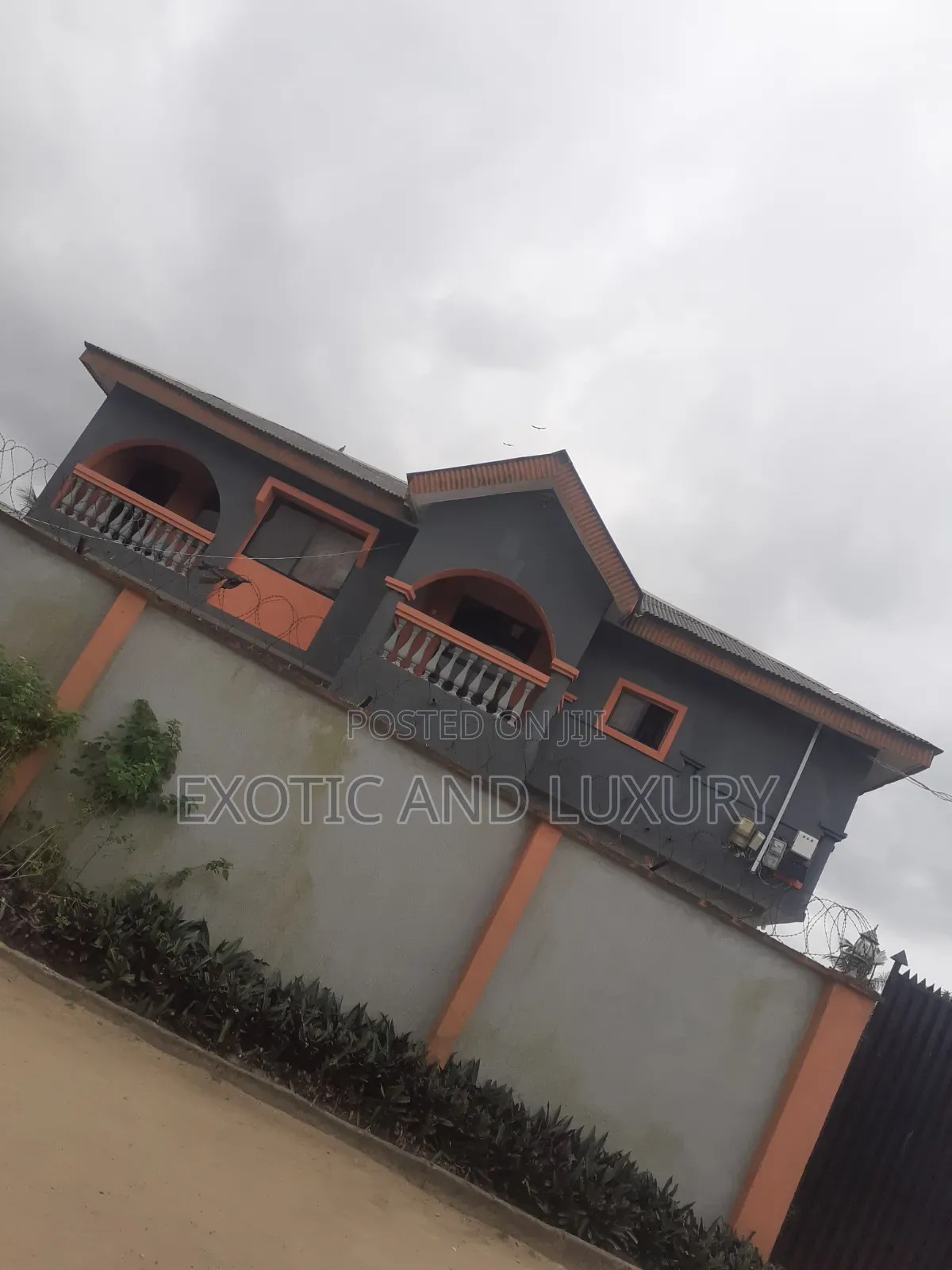 Studio Apartment in Bariga / Shomolu for rent