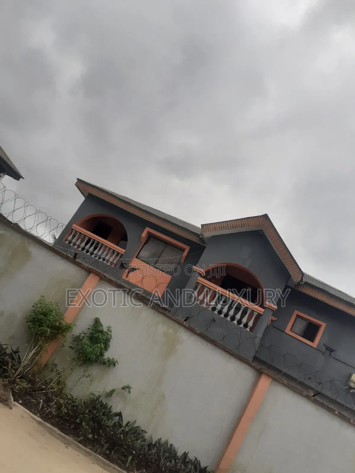 Studio Apartment in Bariga / Shomolu for rent