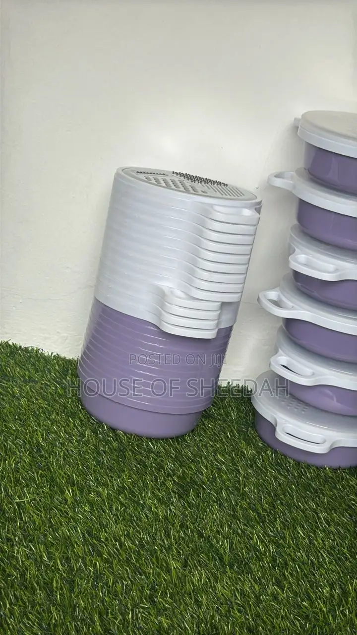 Plastic Basin With a Multi-Purpose Grating Lid.