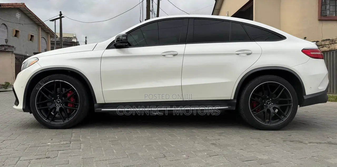 Mercedes-Benz GLE-Class 2018 White