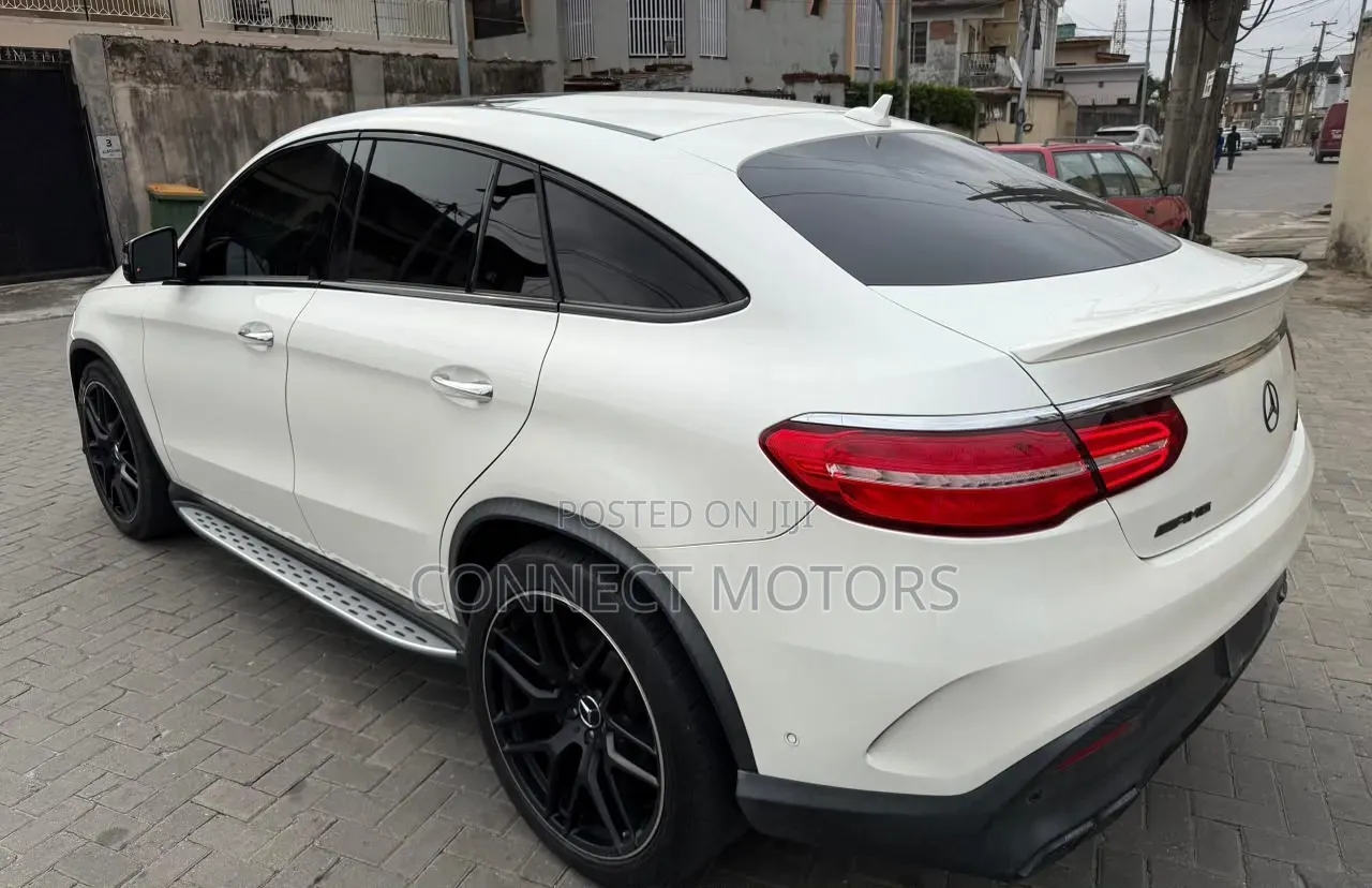 Mercedes-Benz GLE-Class 2018 White