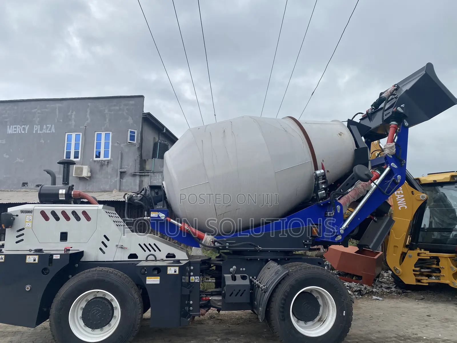 Concrete Mobile Mixer 4cubic