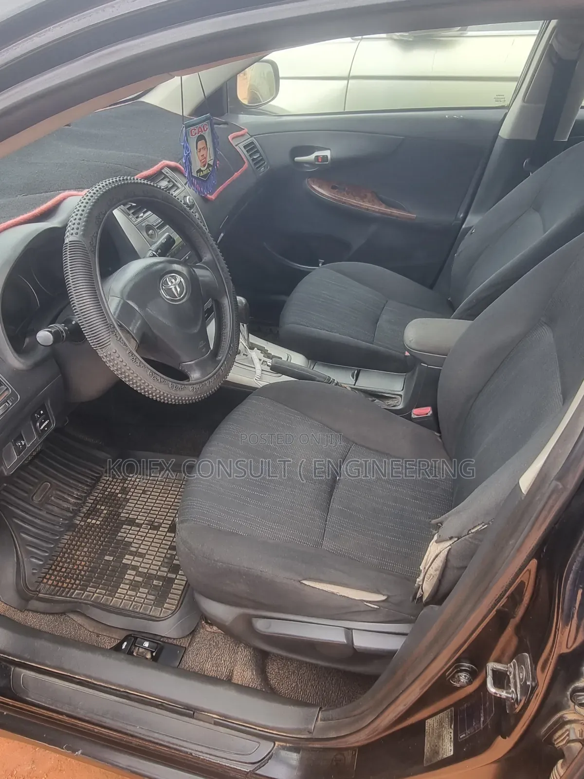Toyota Corolla XLE 4dr Sedan (1.8L 4cyl 4A) 2009 Black