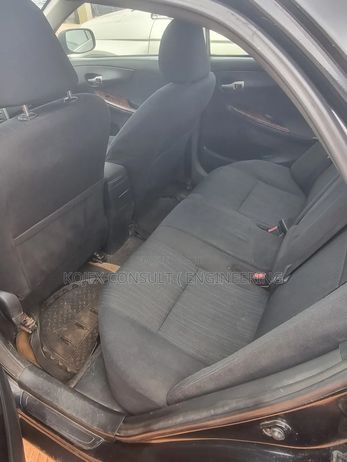 Toyota Corolla XLE 4dr Sedan (1.8L 4cyl 4A) 2009 Black