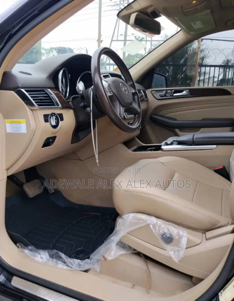 Mercedes-Benz M Class 2012 Black