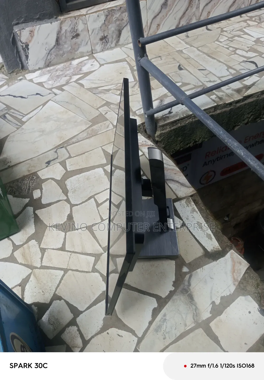 25 Inches Frameless