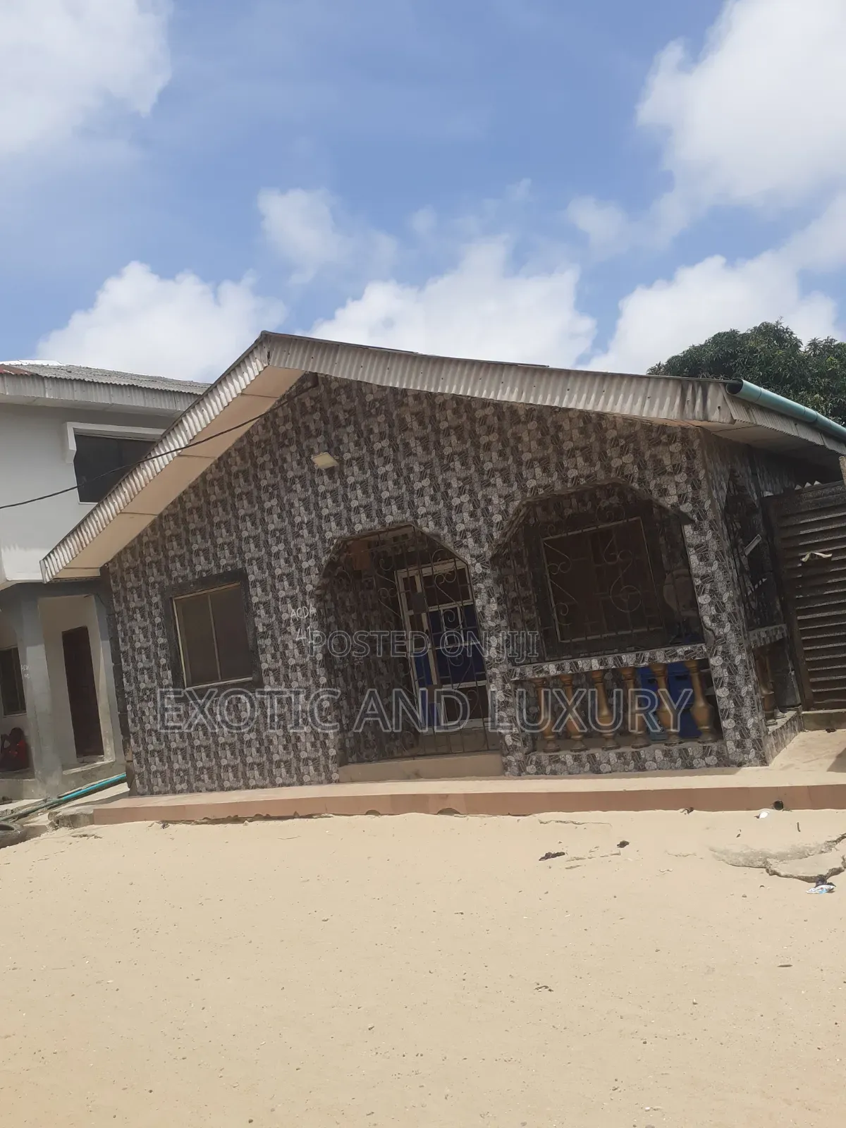 Studio Apartment in Alagomeji for rent