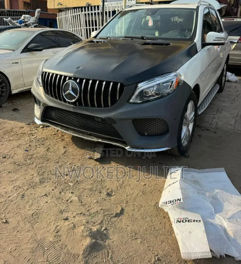 GLE350 2018 Front Bumper AMG and Normal