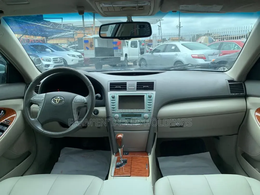 Toyota Camry 2009 Green