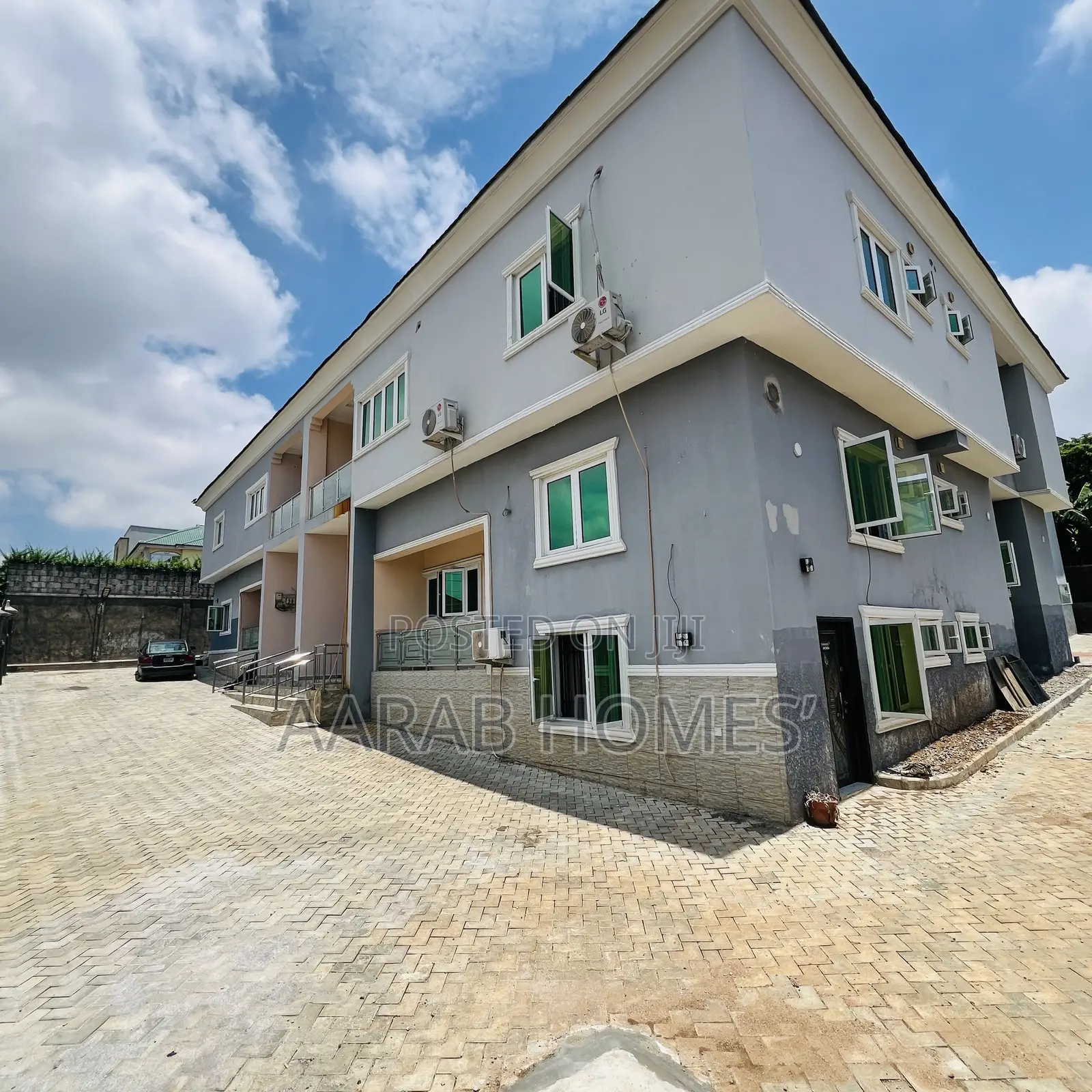 4bdrm Block of Flats in Gwarinpa for rent