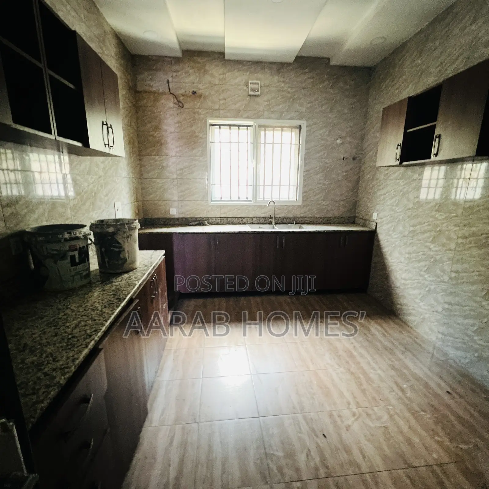 4bdrm Block of Flats in Gwarinpa for rent