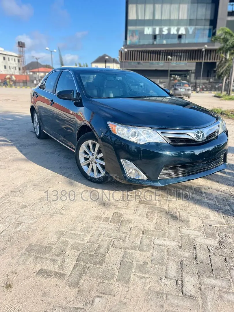 Toyota Camry 2013 Black