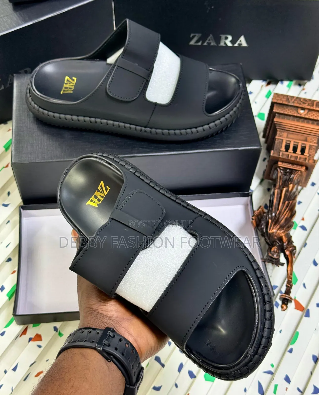 Zara Slides