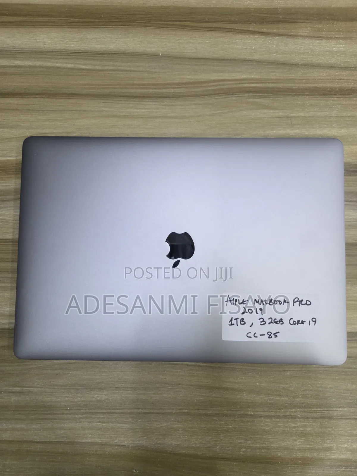 Laptop Apple MacBook 2019 32GB Intel Core i9 SSD 1T