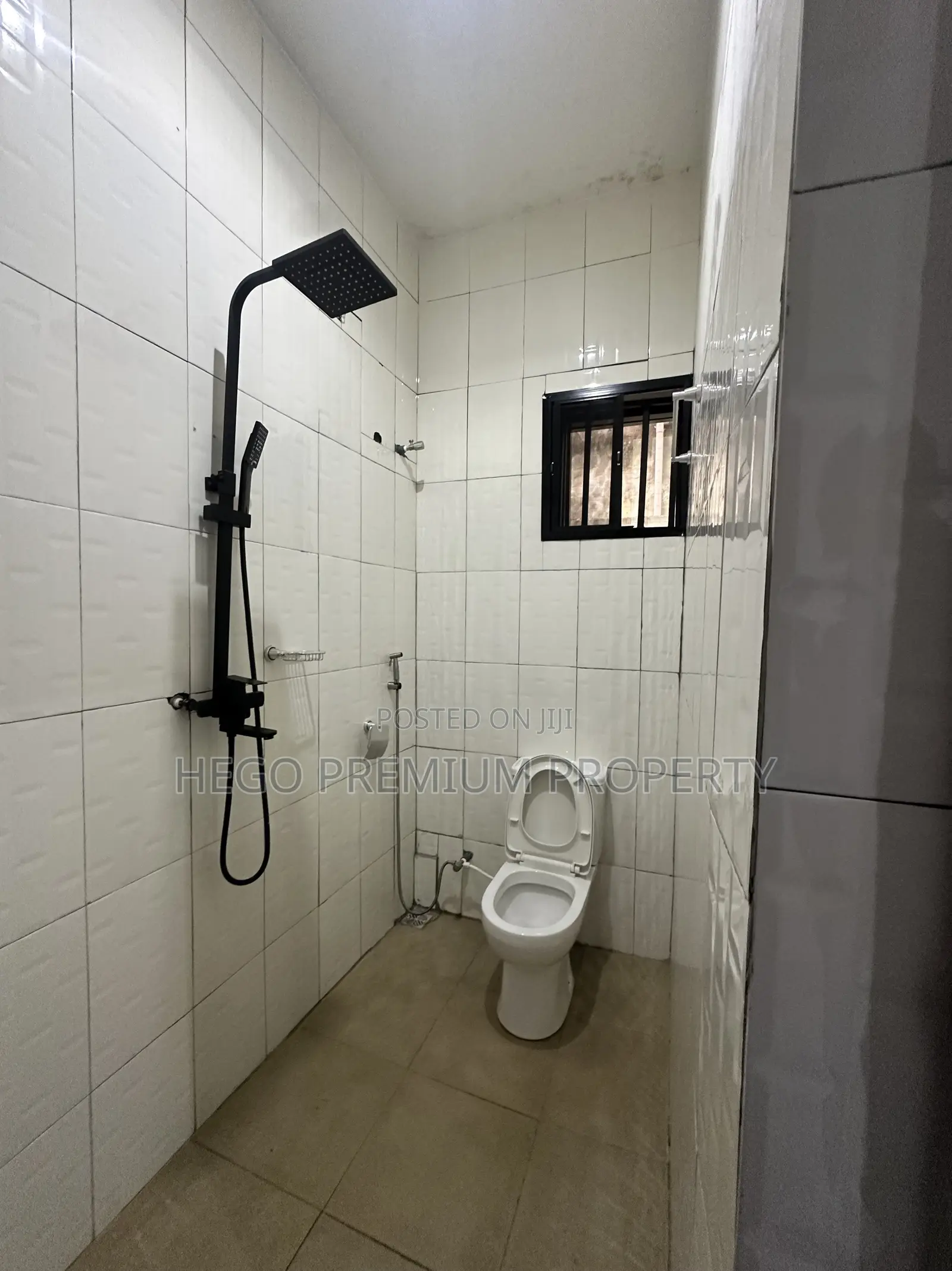 5bdrm Duplex in Zoin Estate, Obio-Akpor for sale