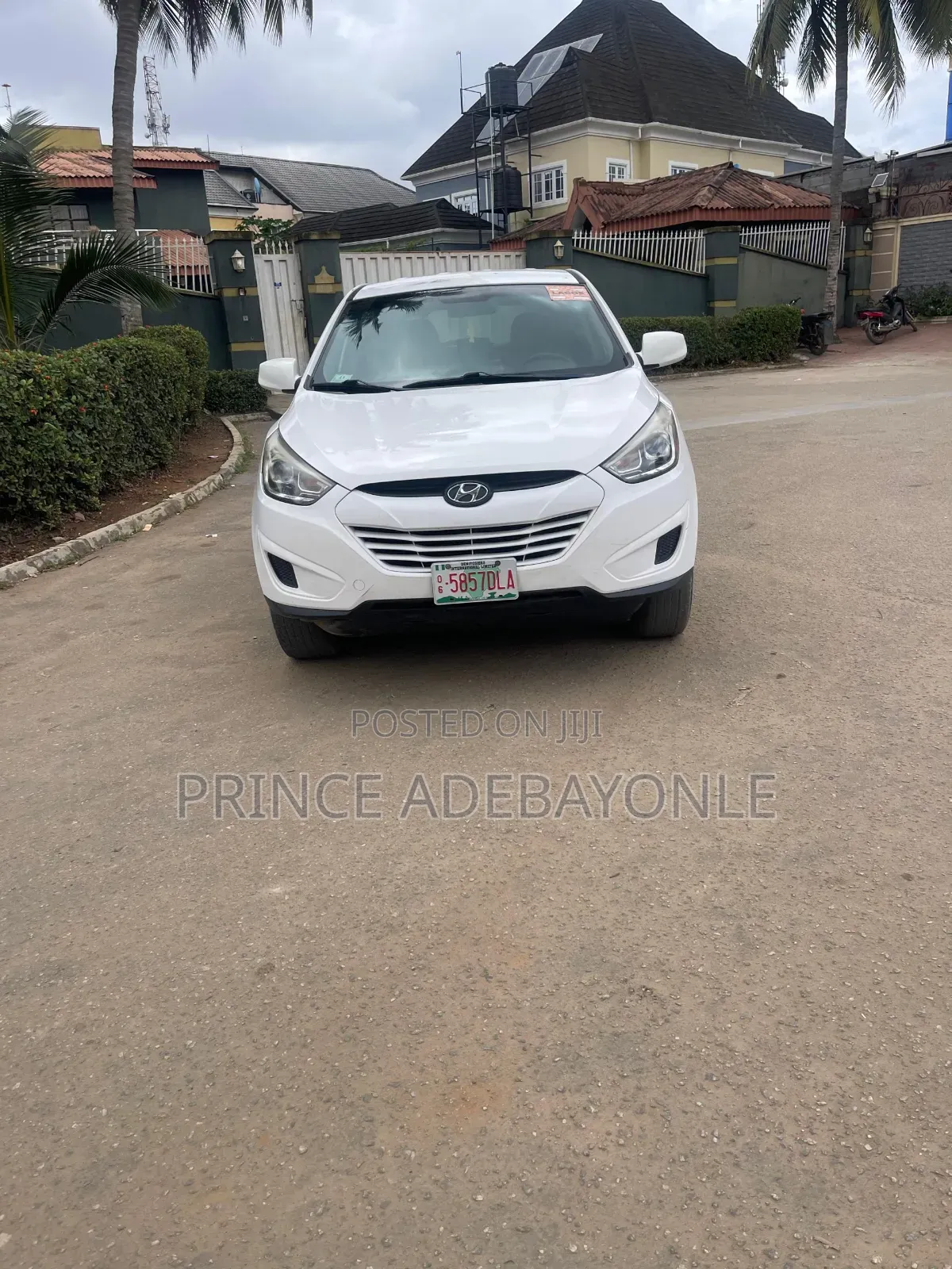 Hyundai Tucson SE AWD 2015 White