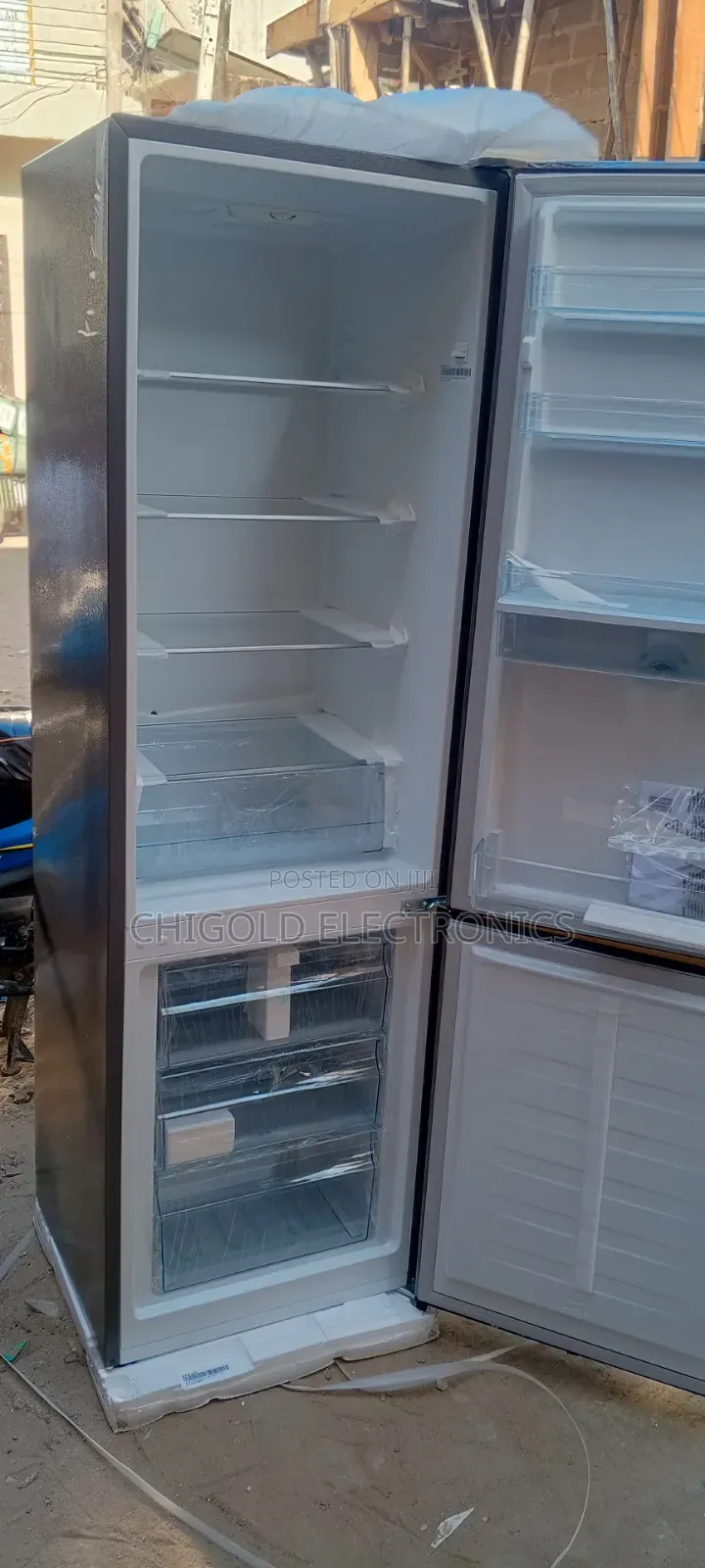 Original Hisense Fridge 255 L Double Door