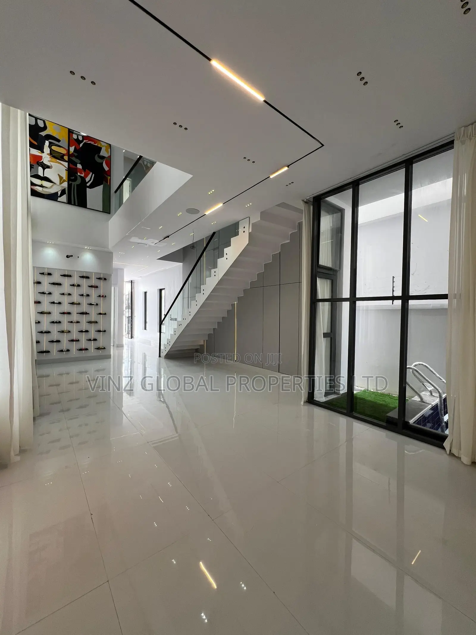 5bdrm Duplex in Lekki for sale