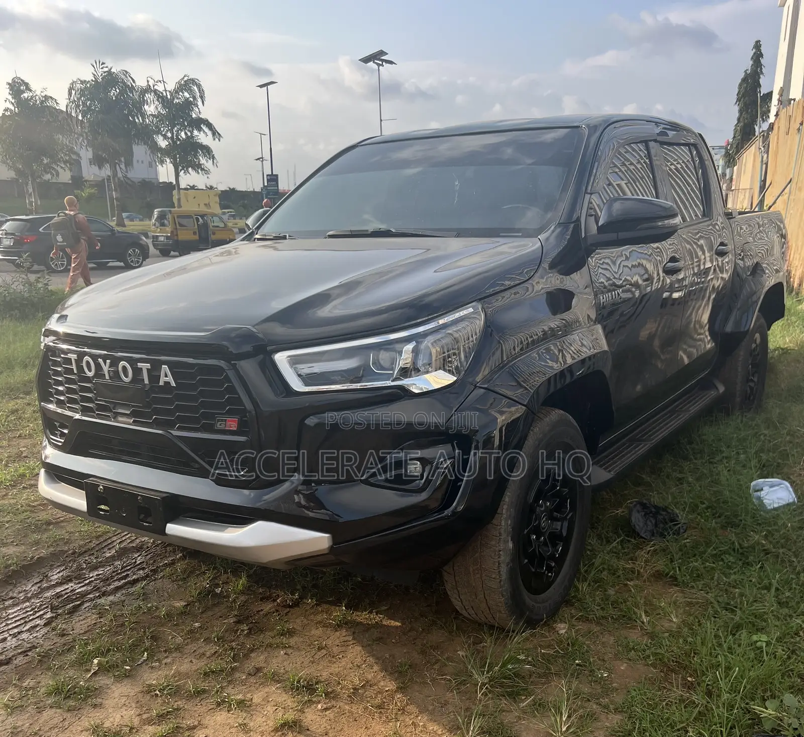 Toyota Hilux 2023 Black