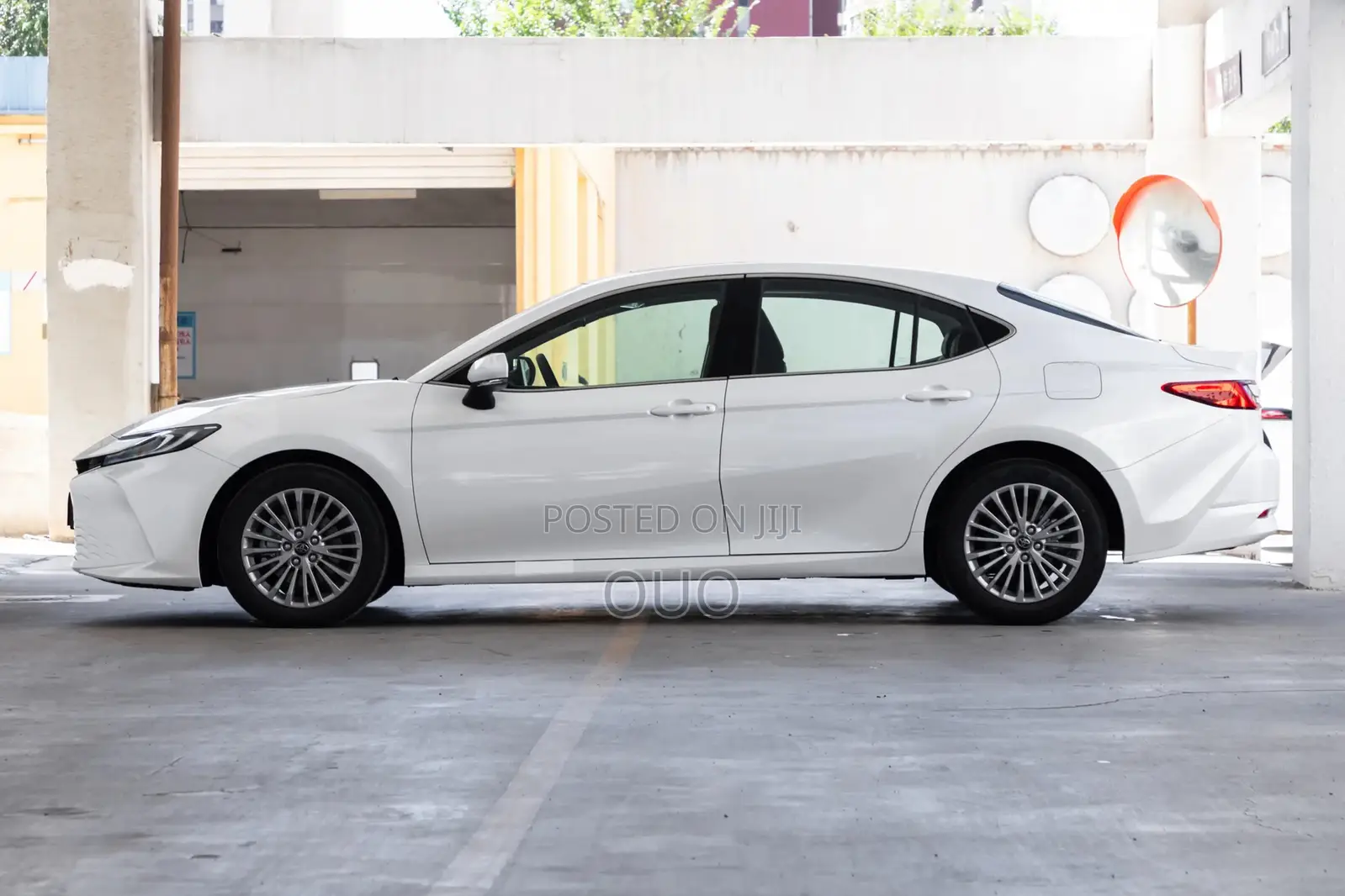 Toyota Camry 2026 White