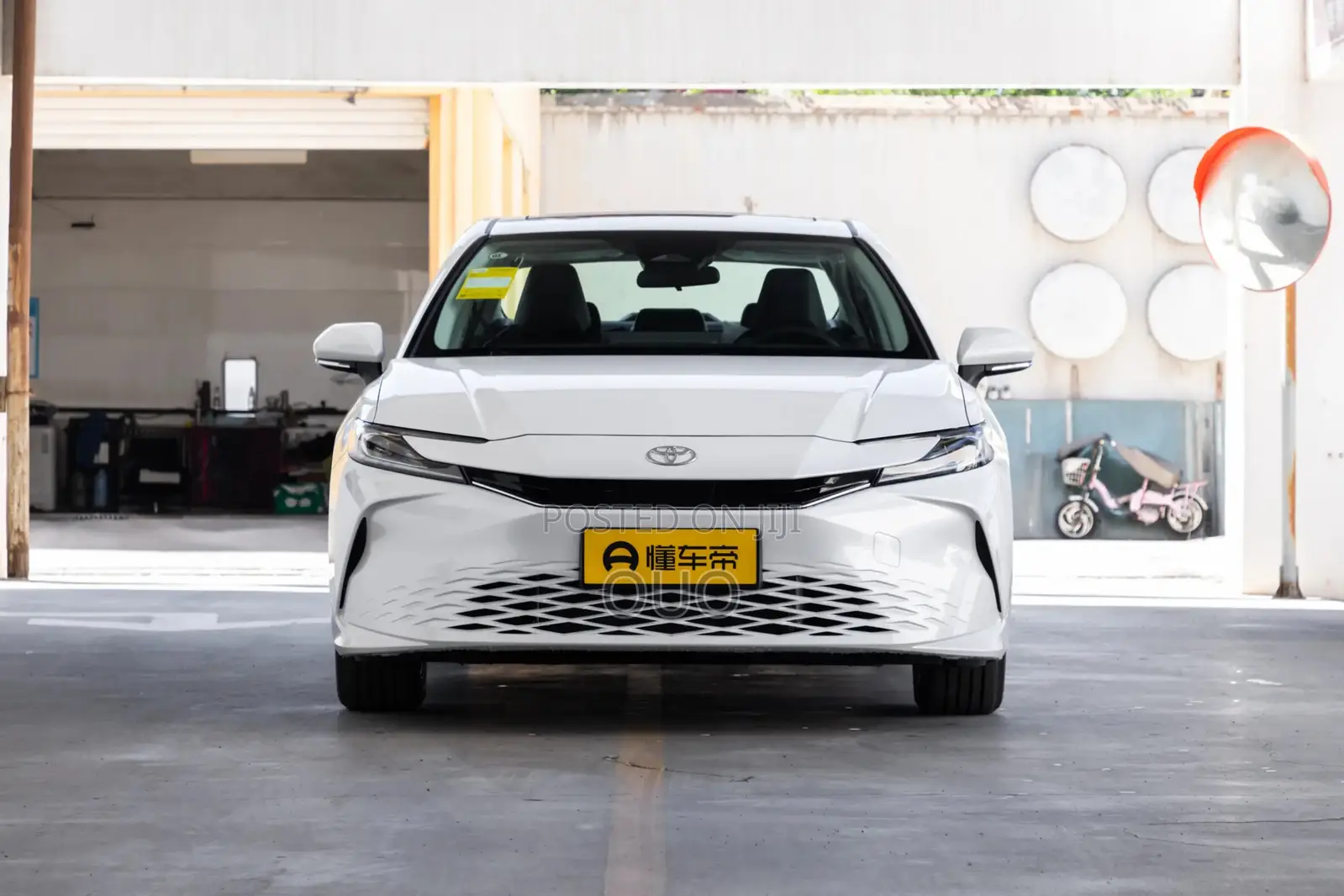 Toyota Camry 2026 White