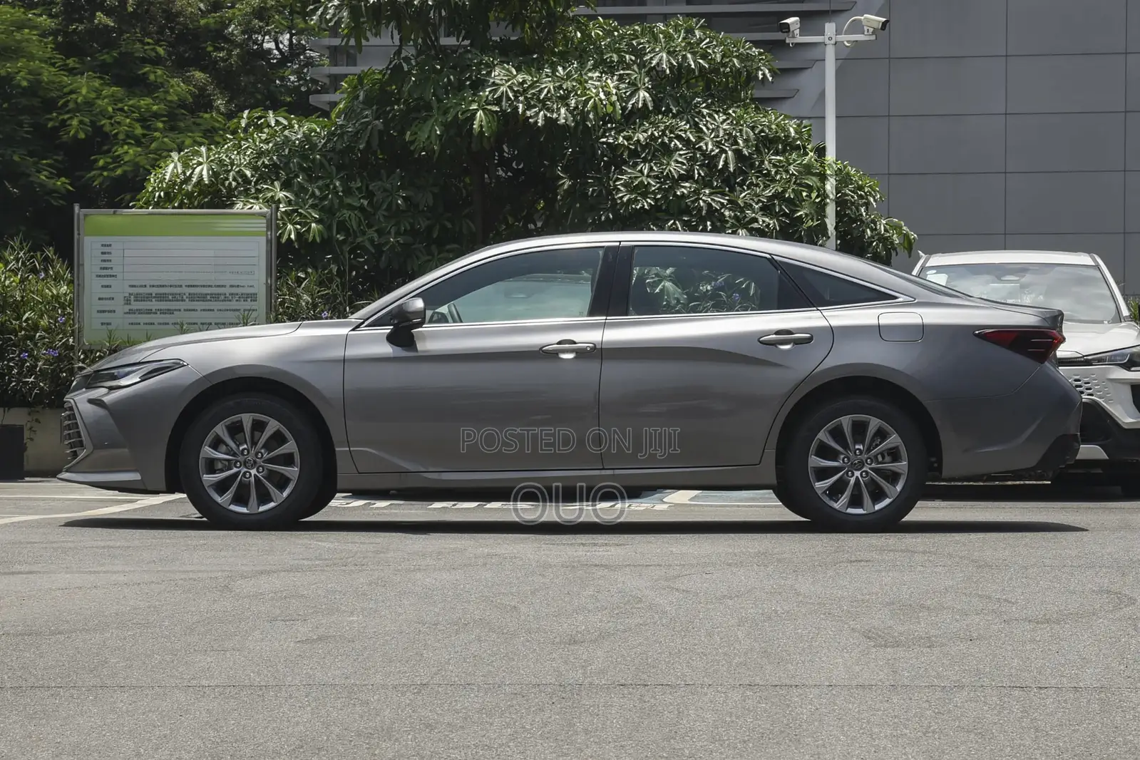 Toyota Avalon 2025 Gray