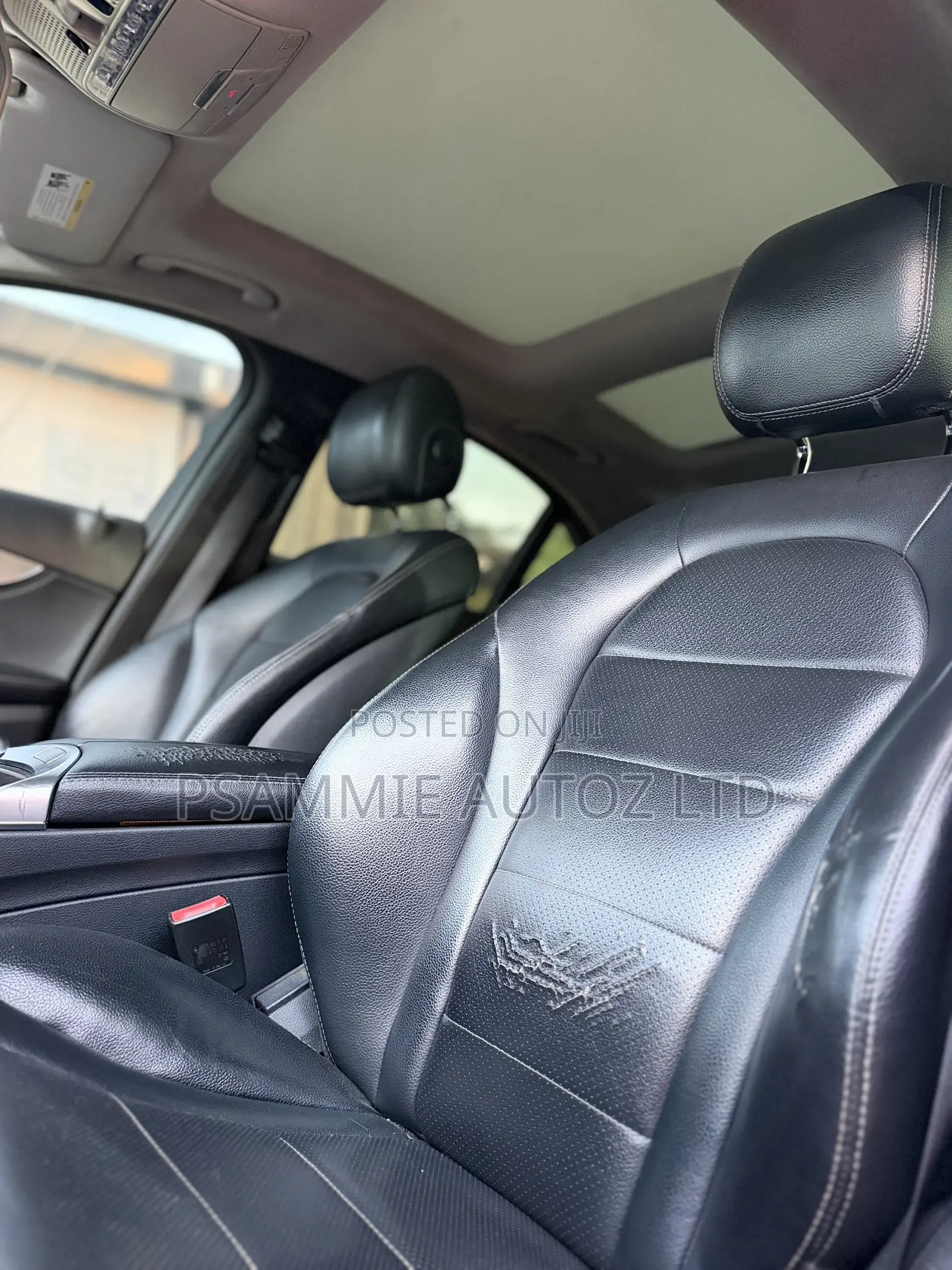 Mercedes-Benz C300 2016 Silver