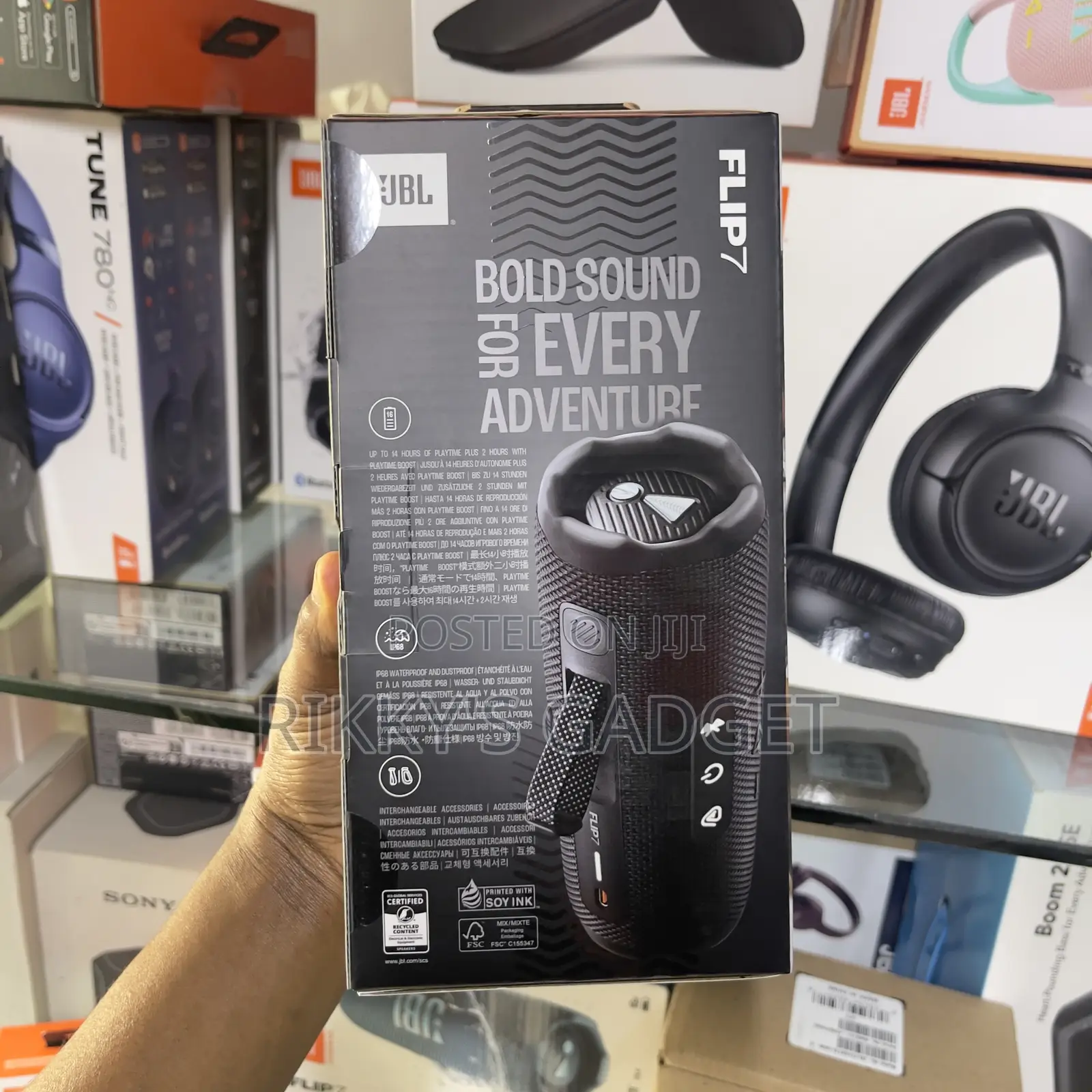 JBL Flip 7 Bluetooth Speaker