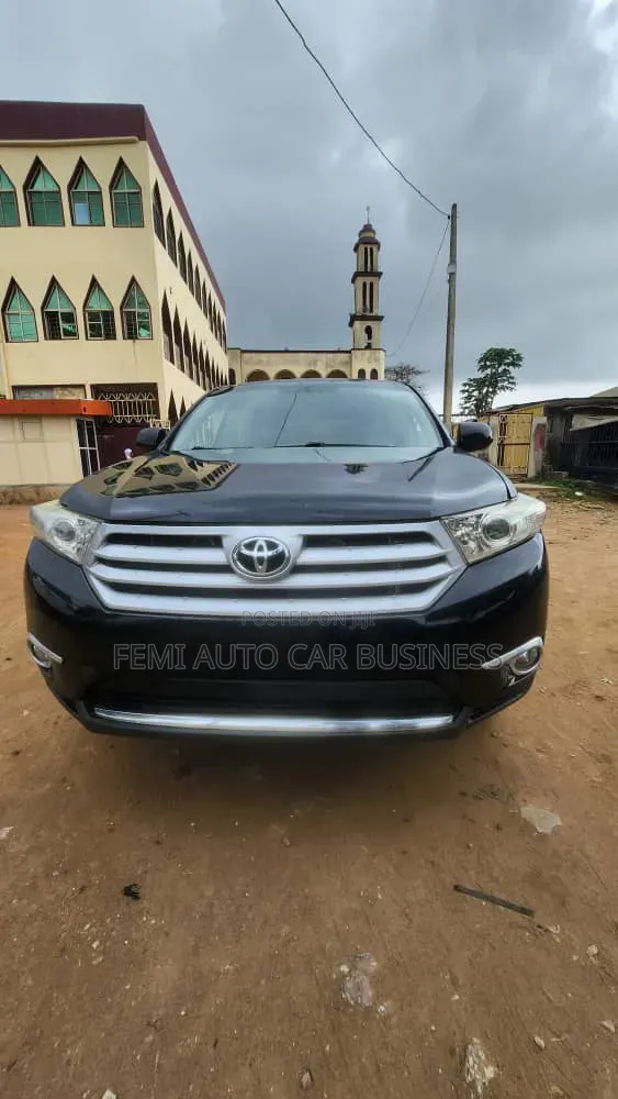 Toyota Highlander 2013 Black