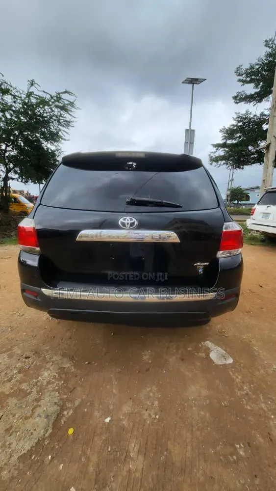 Toyota Highlander 2013 Black
