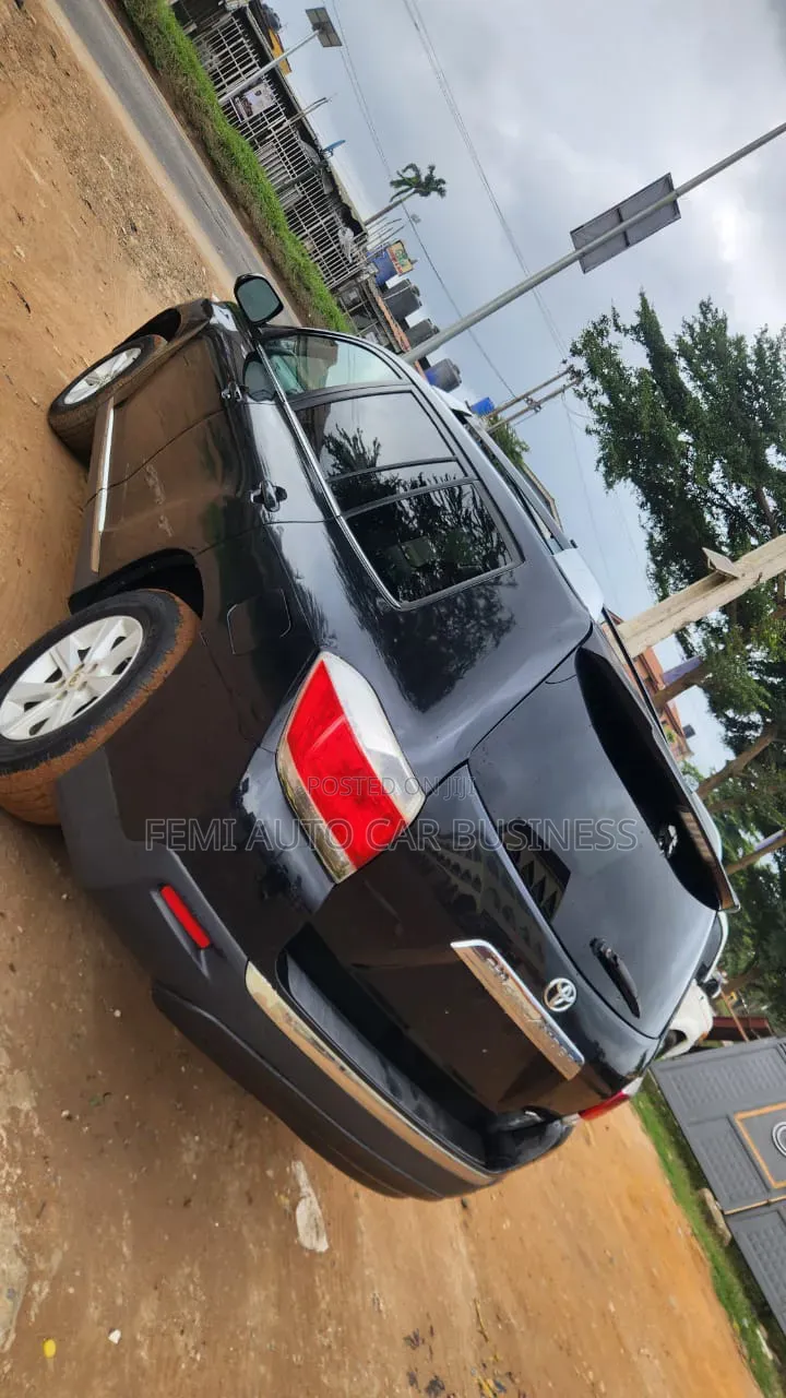 Toyota Highlander 2013 Black