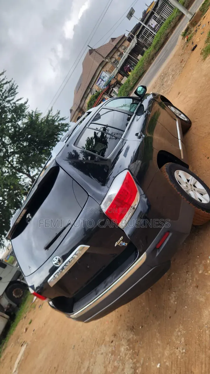 Toyota Highlander 2013 Black