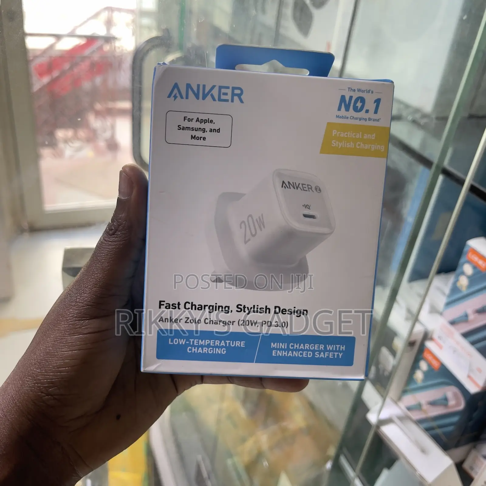 Anker Zolo Charger Power Port Iii 20w