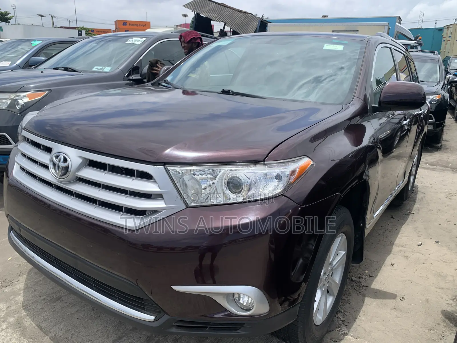 Toyota Highlander SE 2012 Red