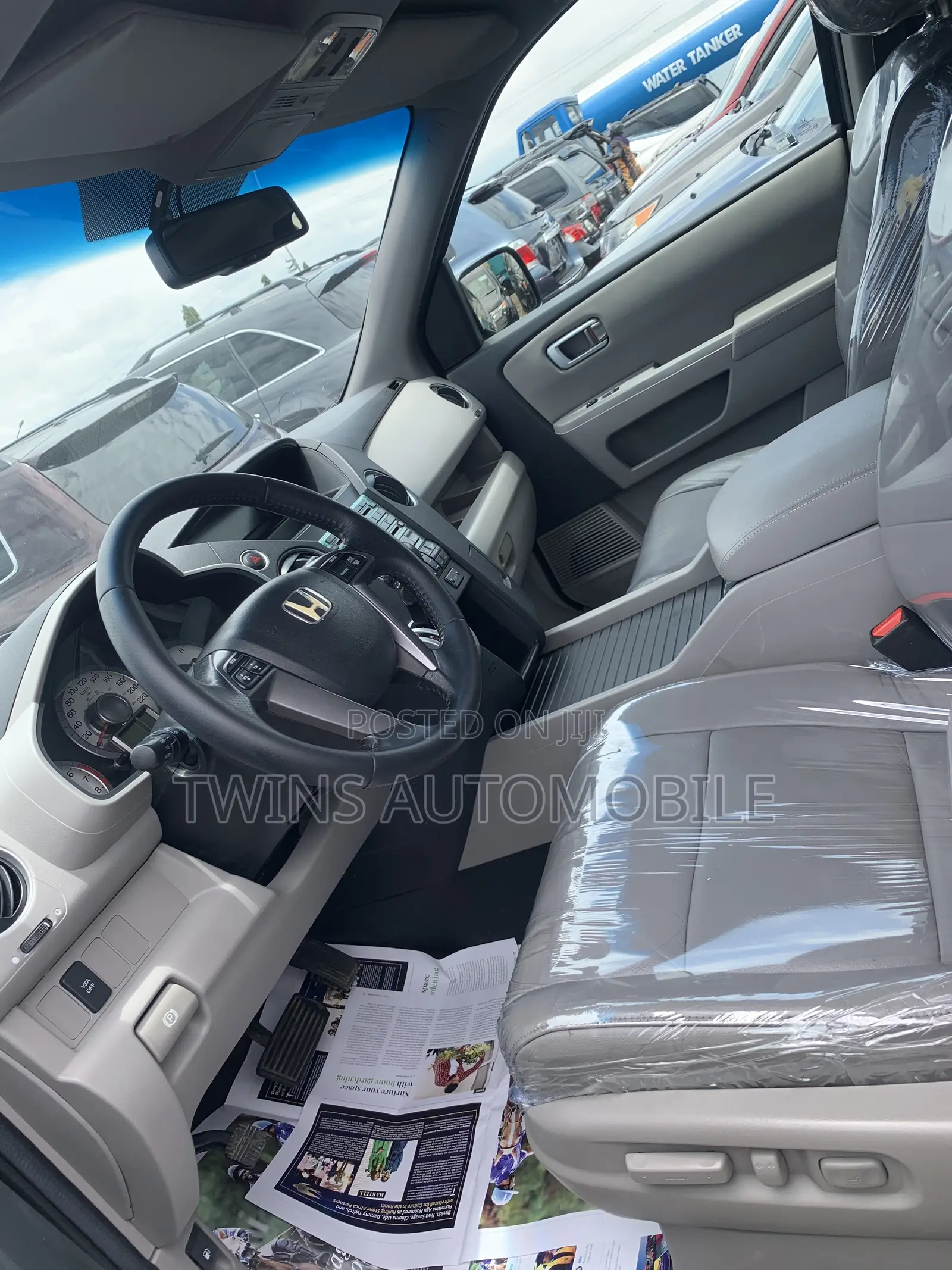 Honda Pilot Touring w/RES/Navi 4WD (3.5L 6cyl 5A) 2011 Black