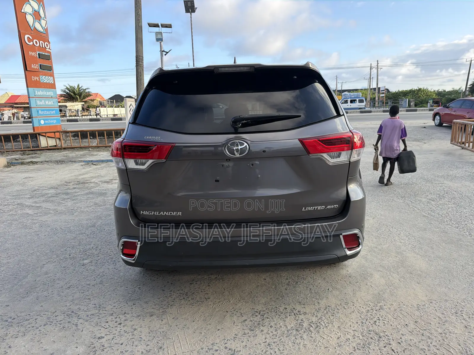 Toyota Highlander Limited Platinum 4dr SUV AWD (3.5L 6cyl 6A) 2014 Gray