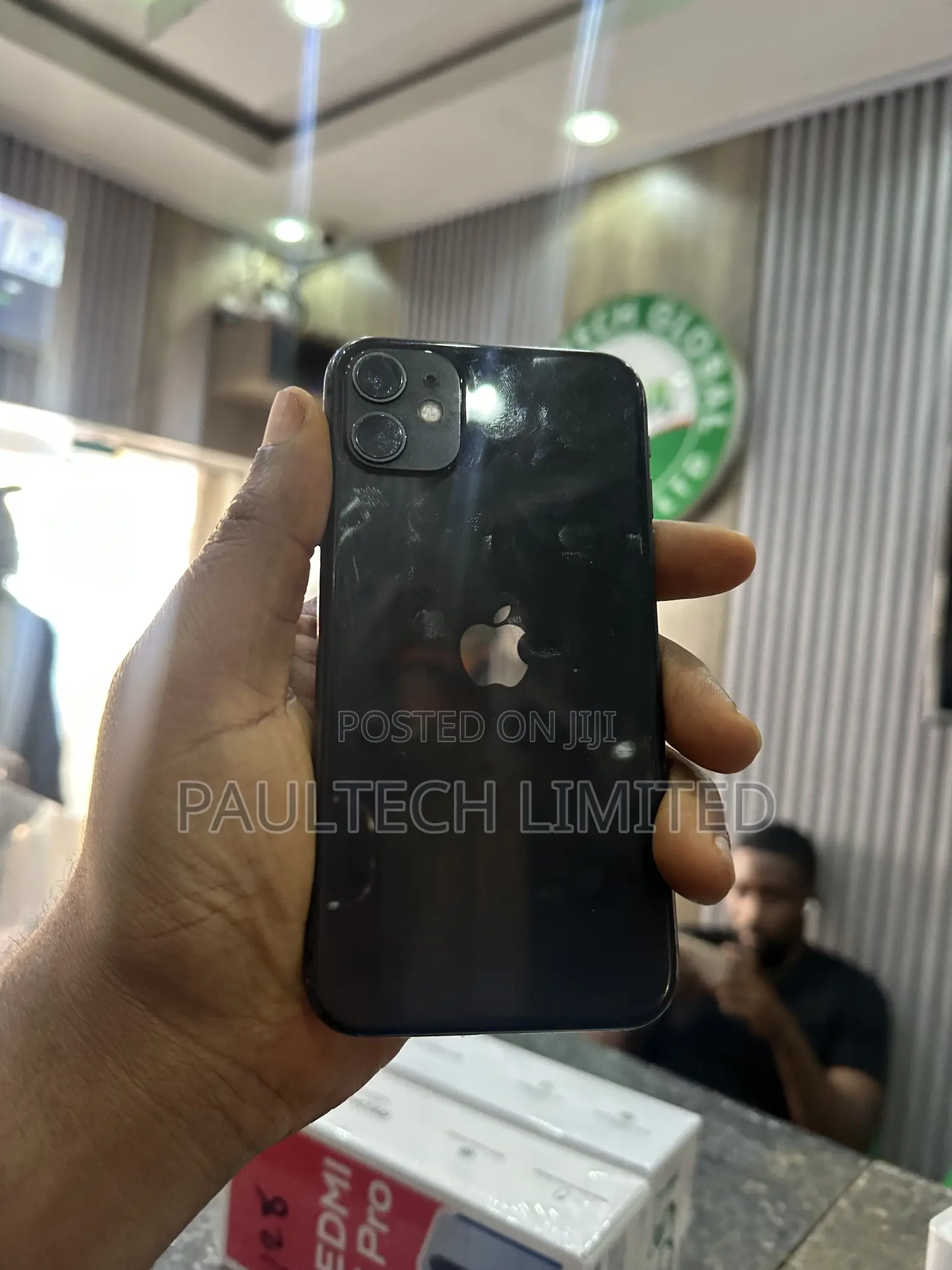 Apple iPhone 11 64 GB Black
