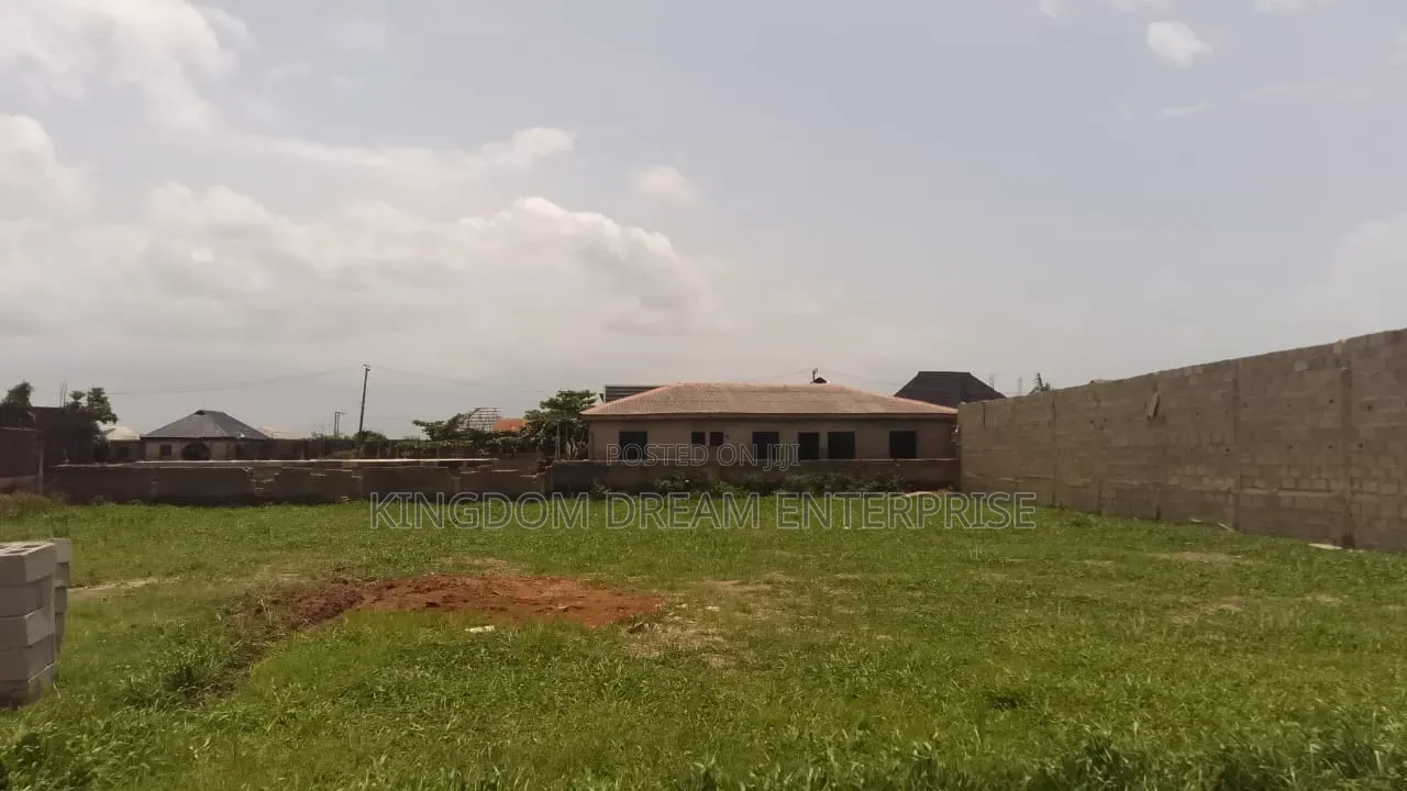 *2,560sqm Commercial Land + 1,600sqm Lekki Express