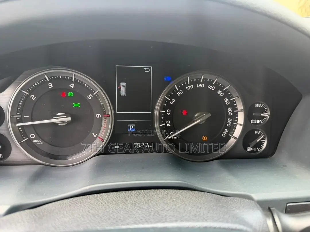 Toyota Land Cruiser 4.5 V8 VXR 2021 Black