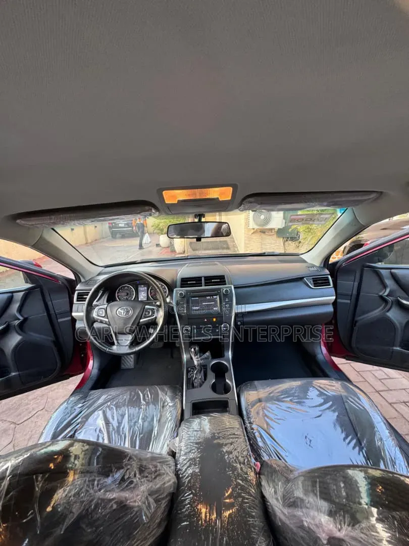 Toyota Camry 2017 Burgundy